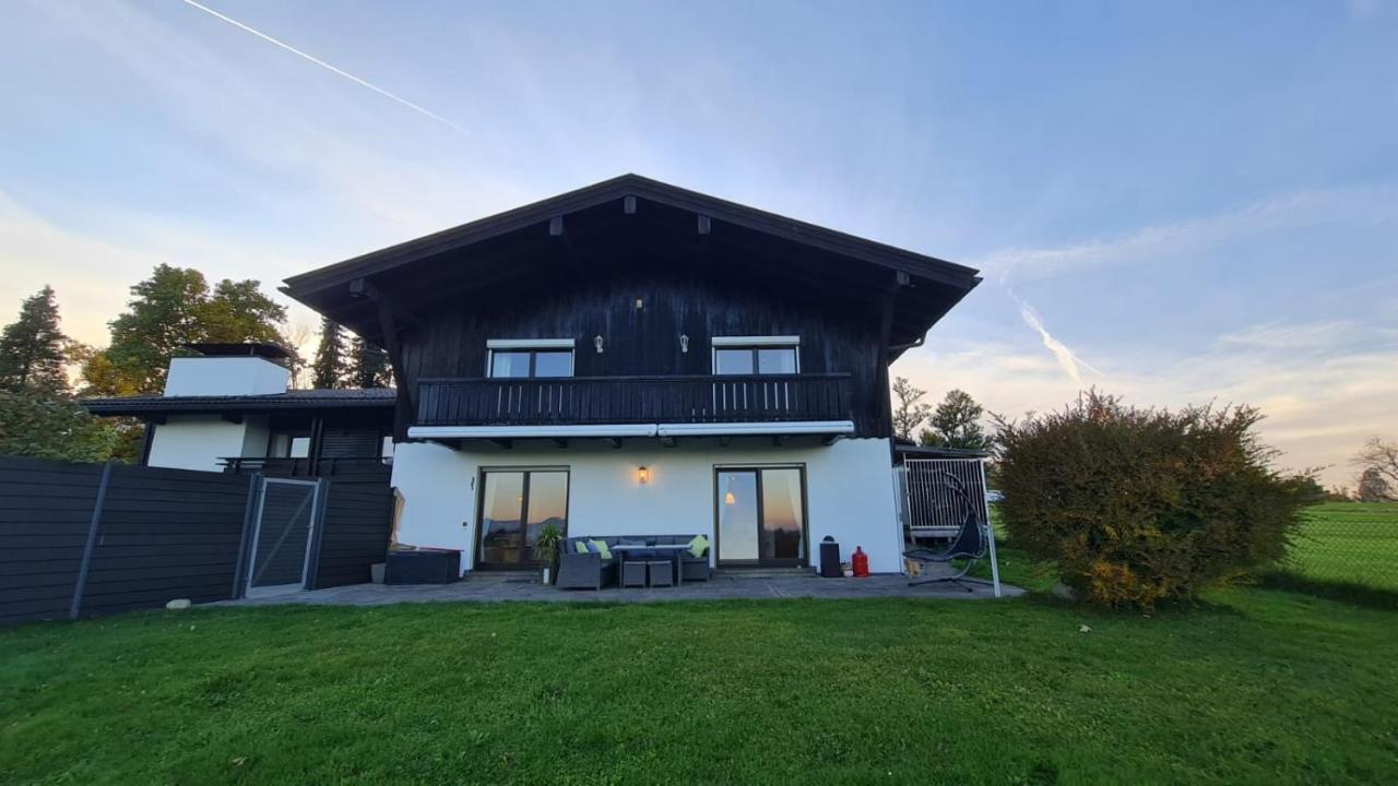 Schoenes Ferienhaus Am Herrenberg برين ام شيميسي المظهر الخارجي الصورة
