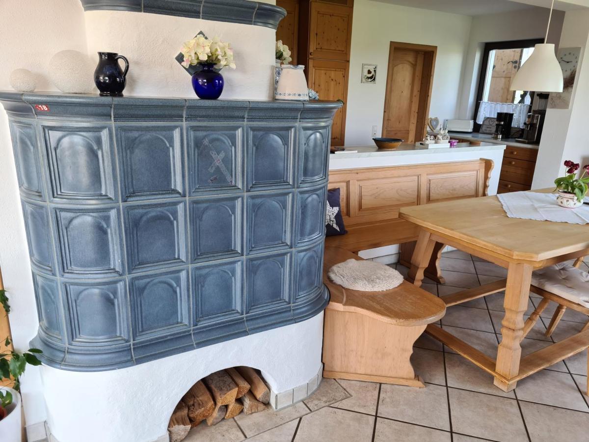 Schoenes Ferienhaus Am Herrenberg برين ام شيميسي المظهر الخارجي الصورة